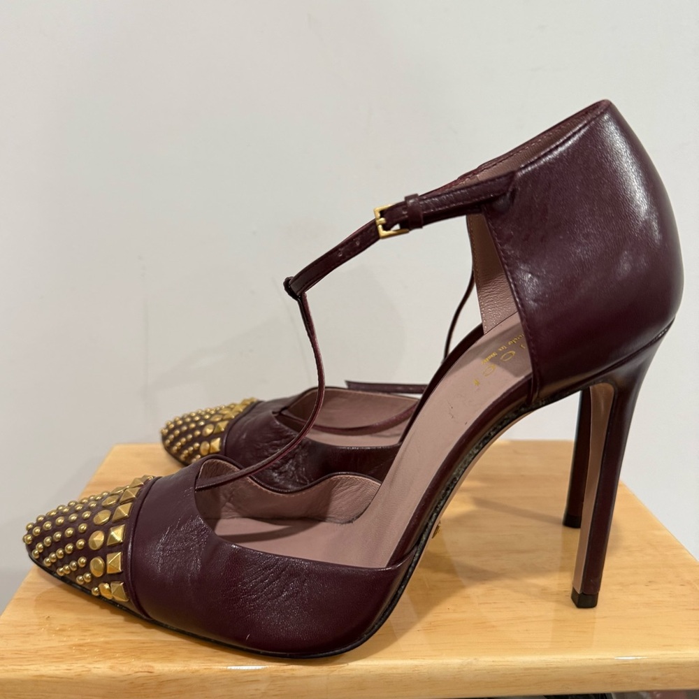 Gucci Burgundy Heels with Gold Accents